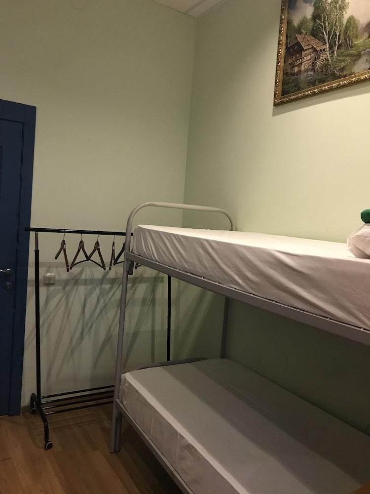 Hostel Monika