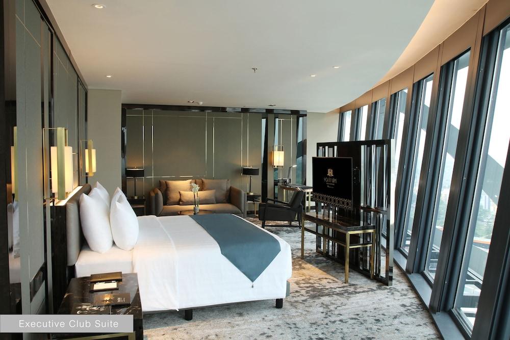 JHL Solitaire Gading Serpong