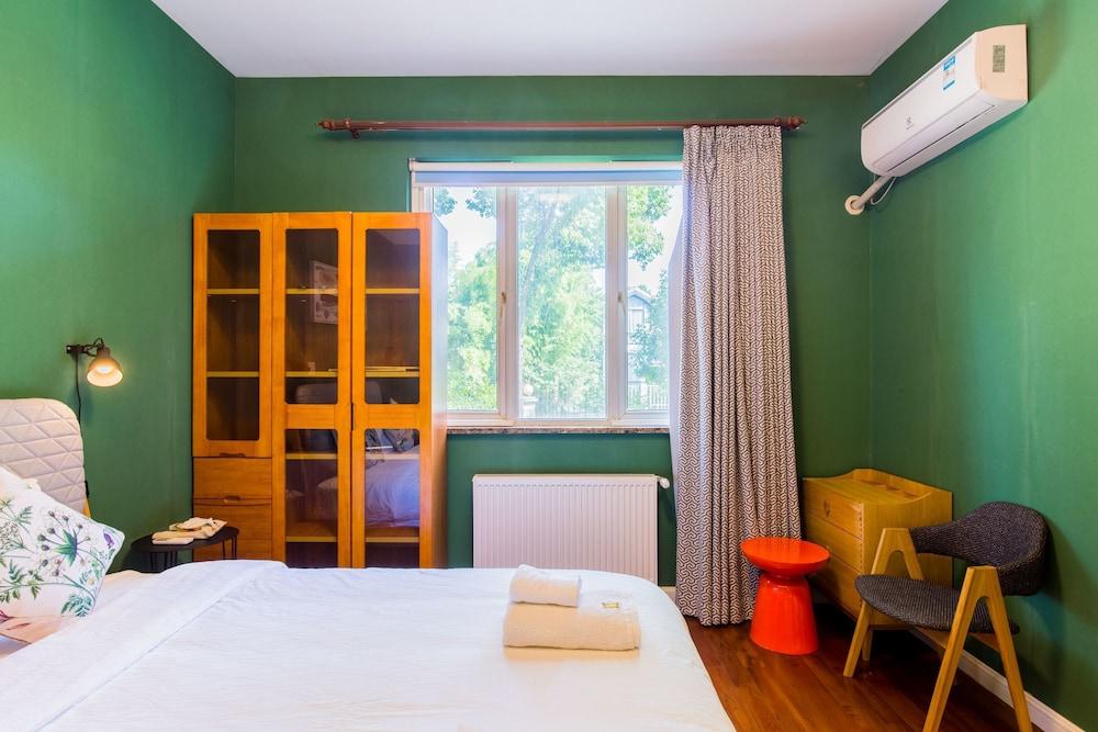 Carnival Villa with 5 BRs