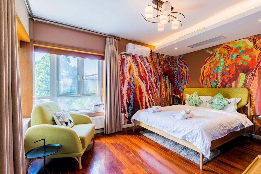 Carnival Villa with 5 BRs