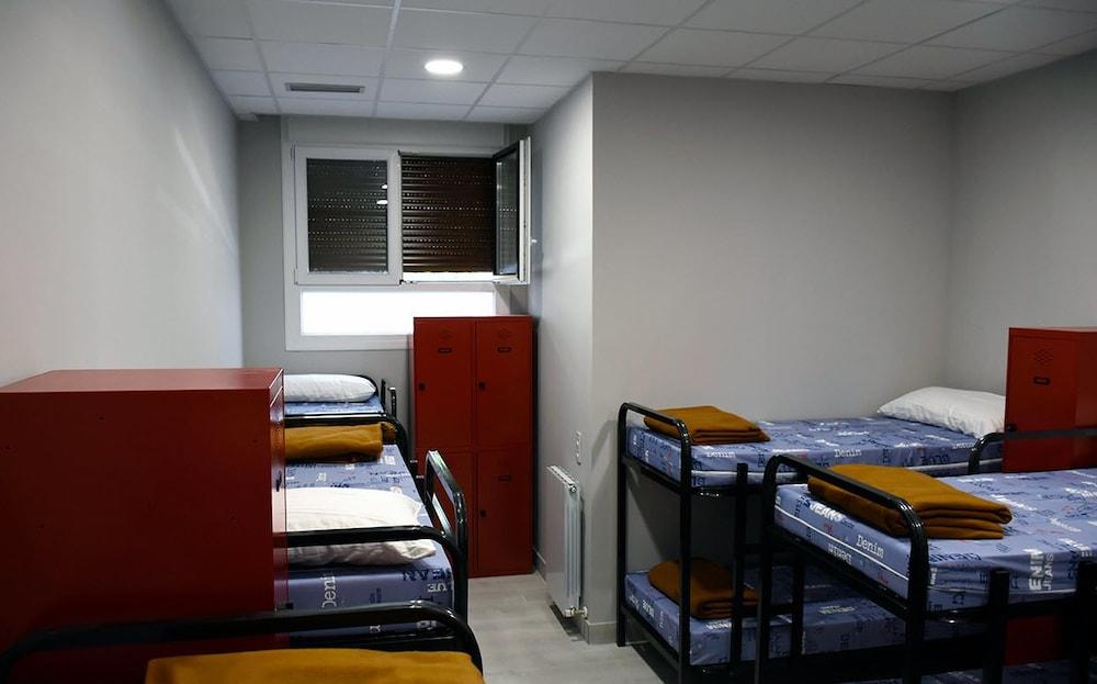 Albergue Bide Ona - Hostel