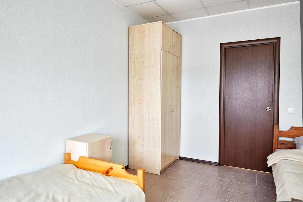 Guest House Comfort - Hostel