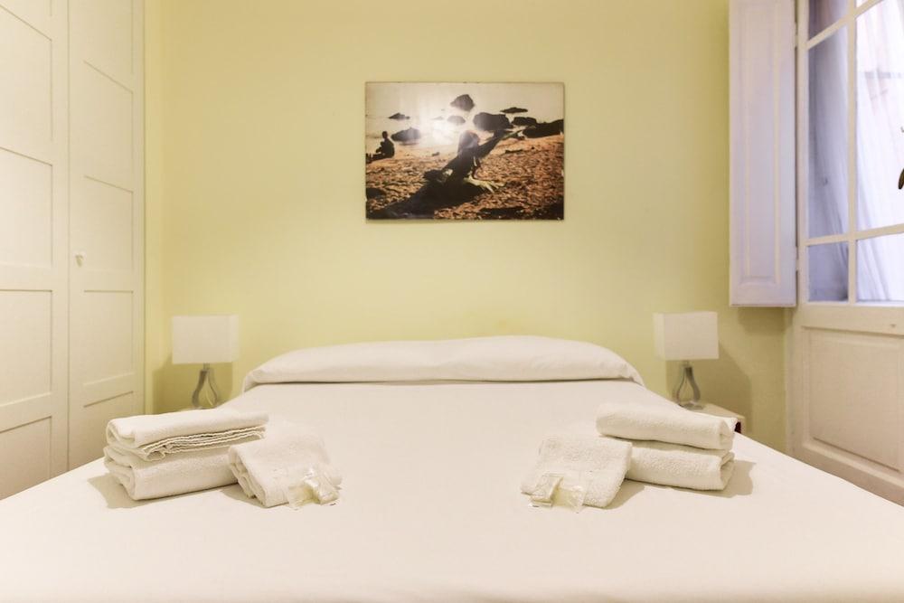 Via Giulia Charming Apartment