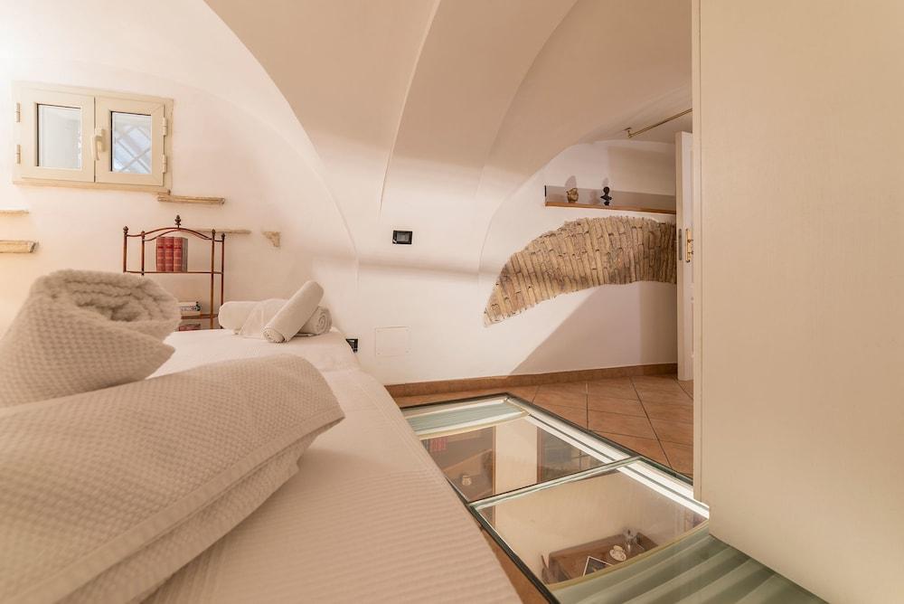 Sweet Suite near Pantheon