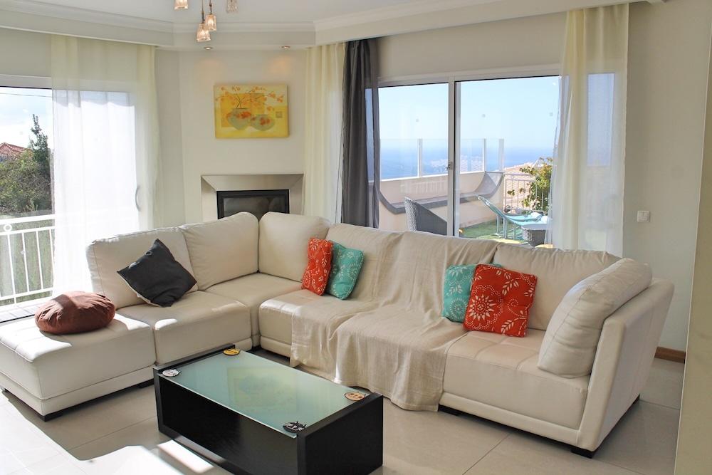 ArcoView by OurMadeira