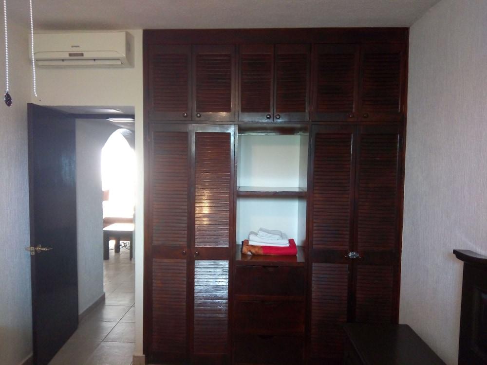 Aldea Thai 32 by Tripintravel