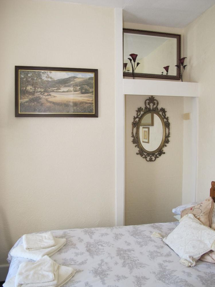 St Martin's Guest House