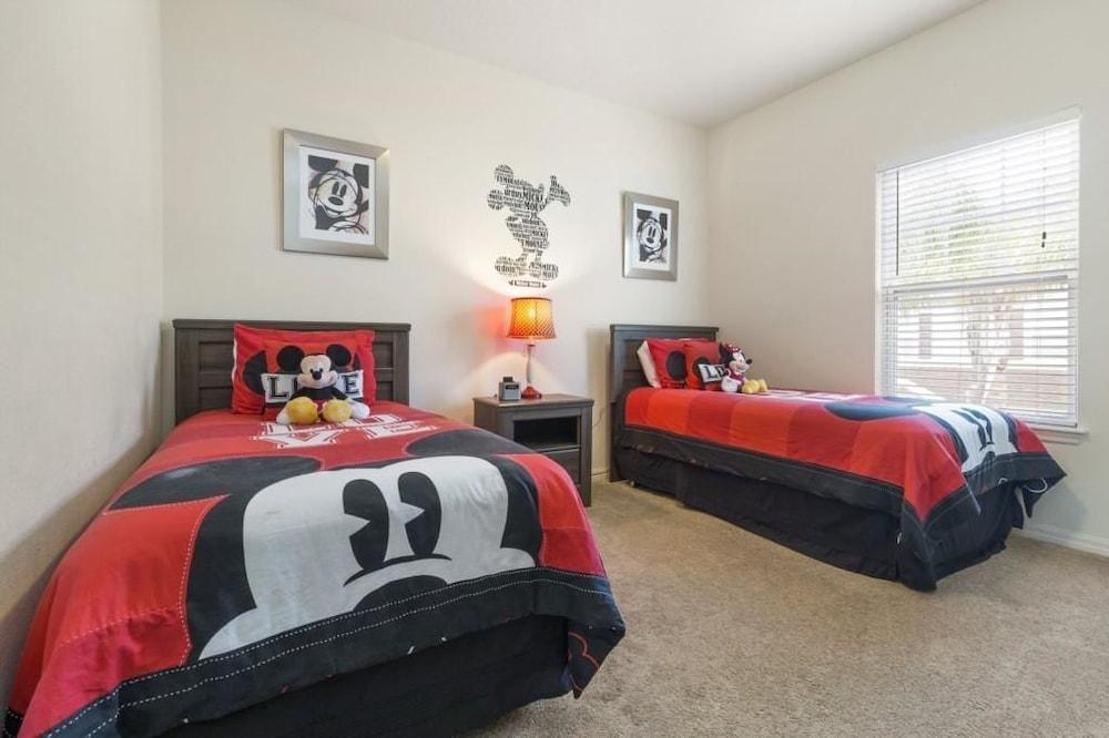 Villa Cinderella - Lucaya Village