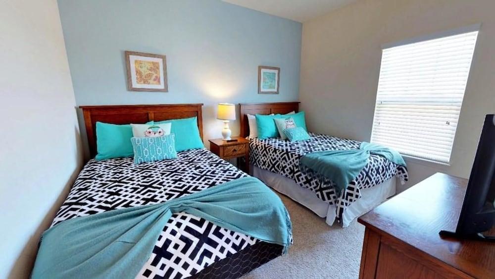 Villa Nogueira - West Lucaya