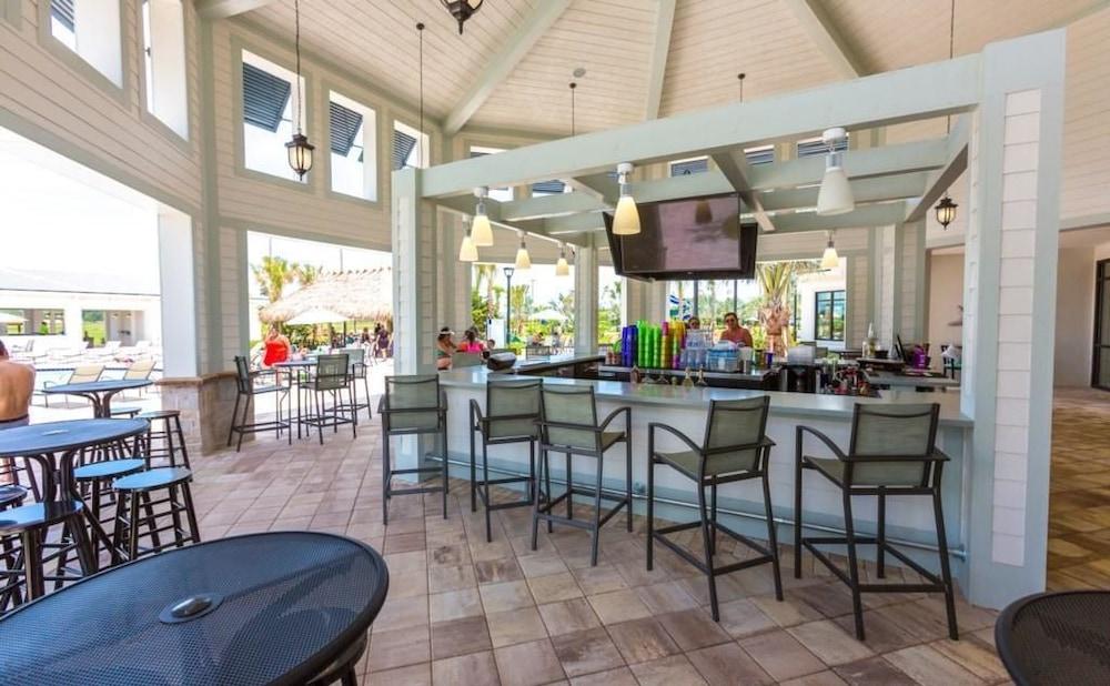 Villa Sweet - Storey Lake