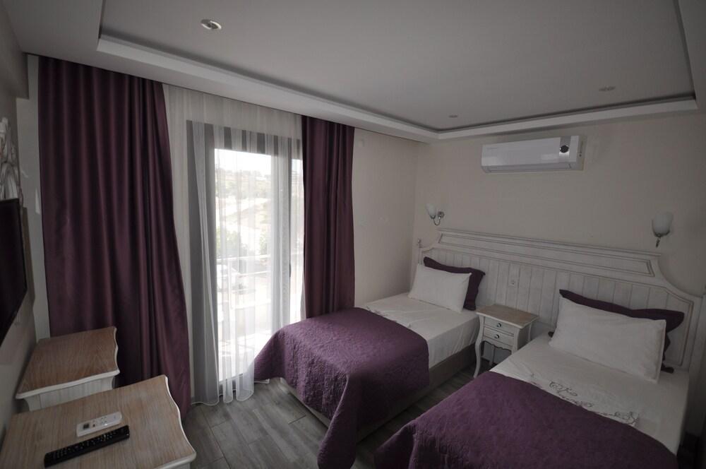 Ege Otel