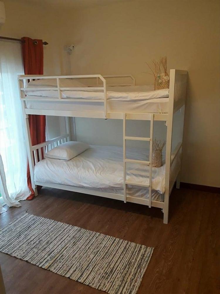 Life Station - Hostel