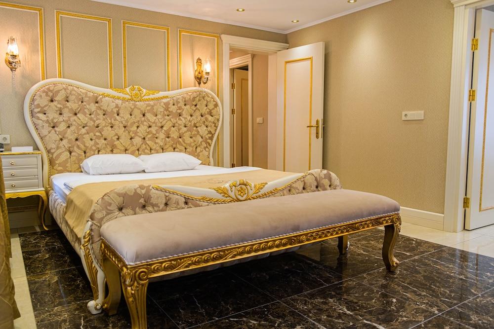 Flora Uzungol Resort Hotel