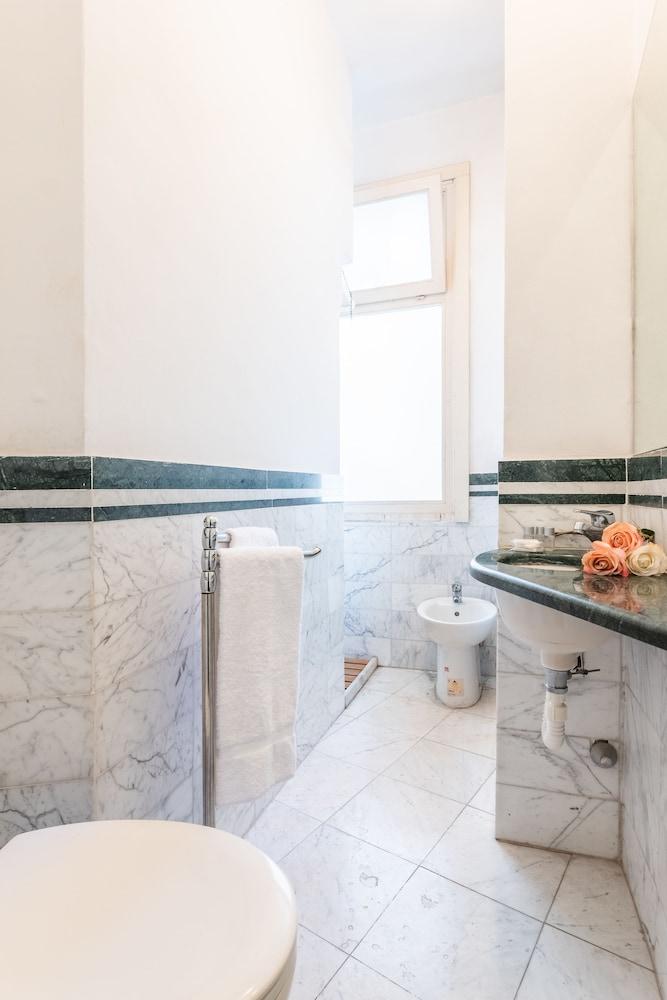 Tiny Ponte Vecchio by Mmega