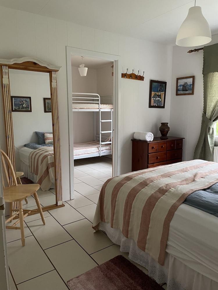 Kaldbaks-kot Cottages