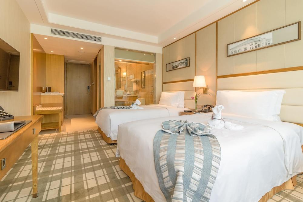 Shanghai Fliport Garden Hotel