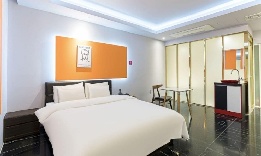 Gimpo Pentastar Hotel