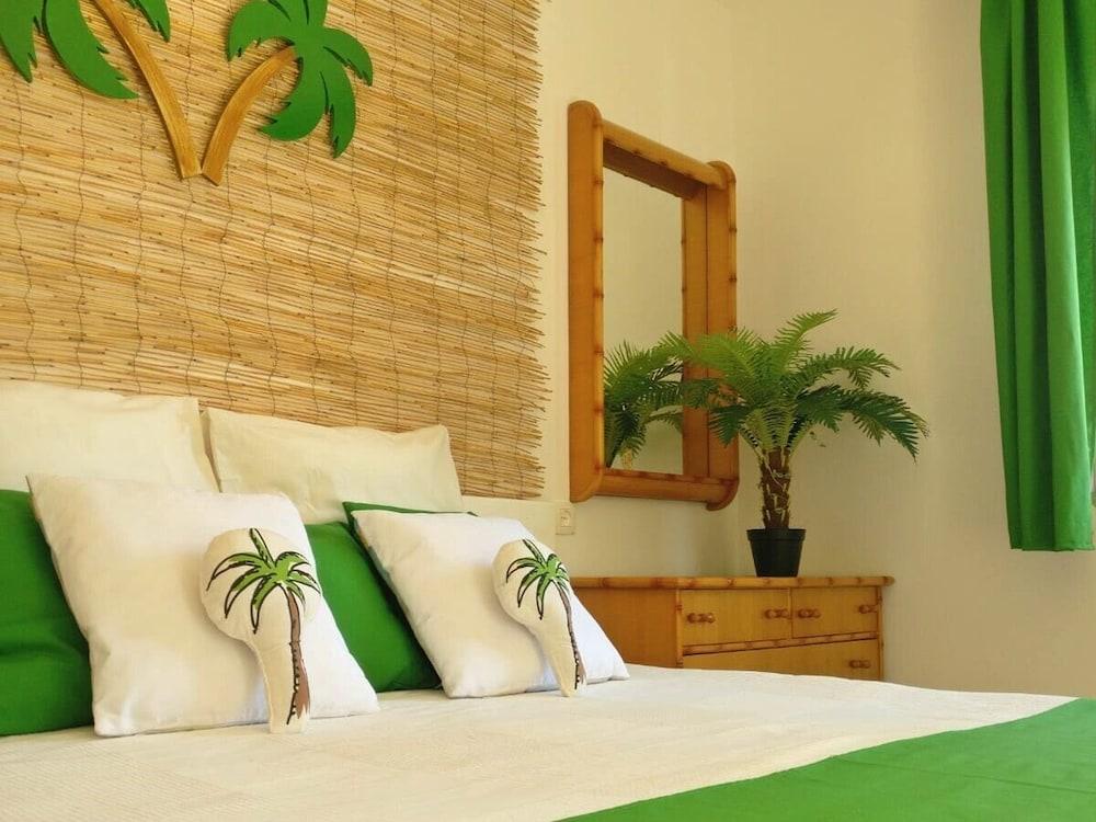 Wonder Rooms Nerja Guest House