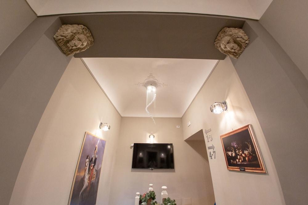 Leone Camere D'Autore