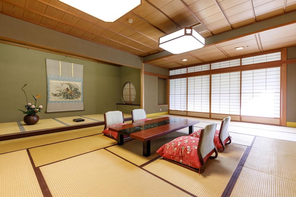 Awazu-Spa Tourist Hotel Kitahachi