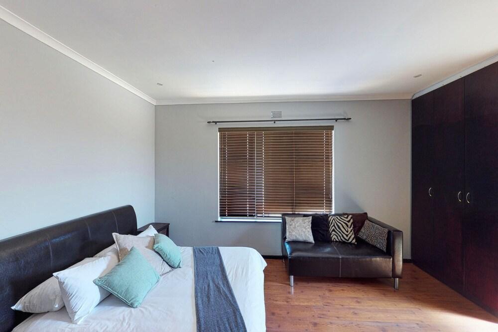 Coral Sands Brickstone