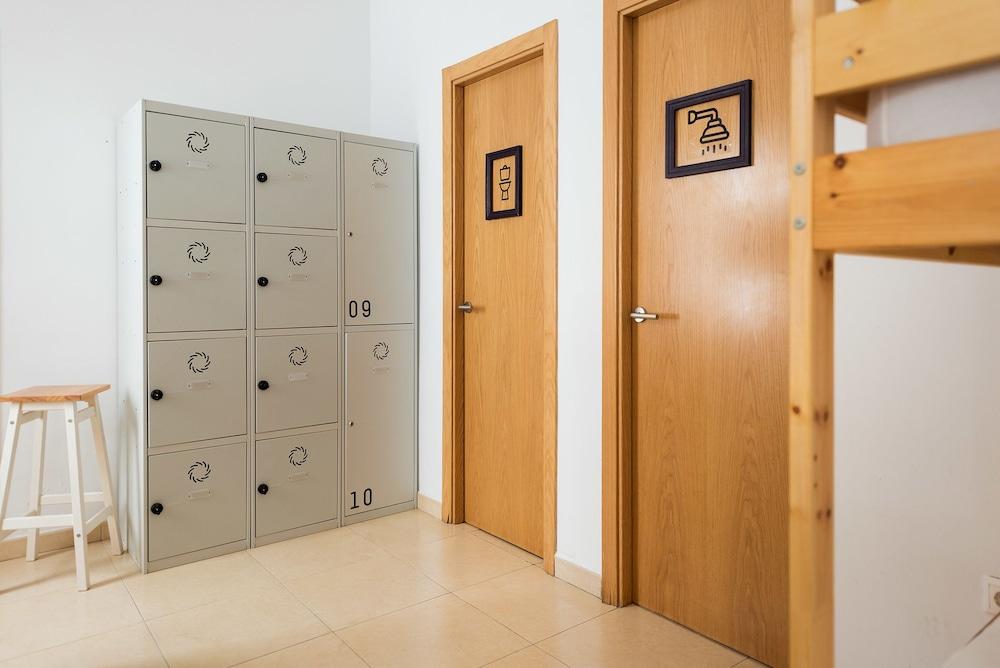 La Casa Morada - Hostel