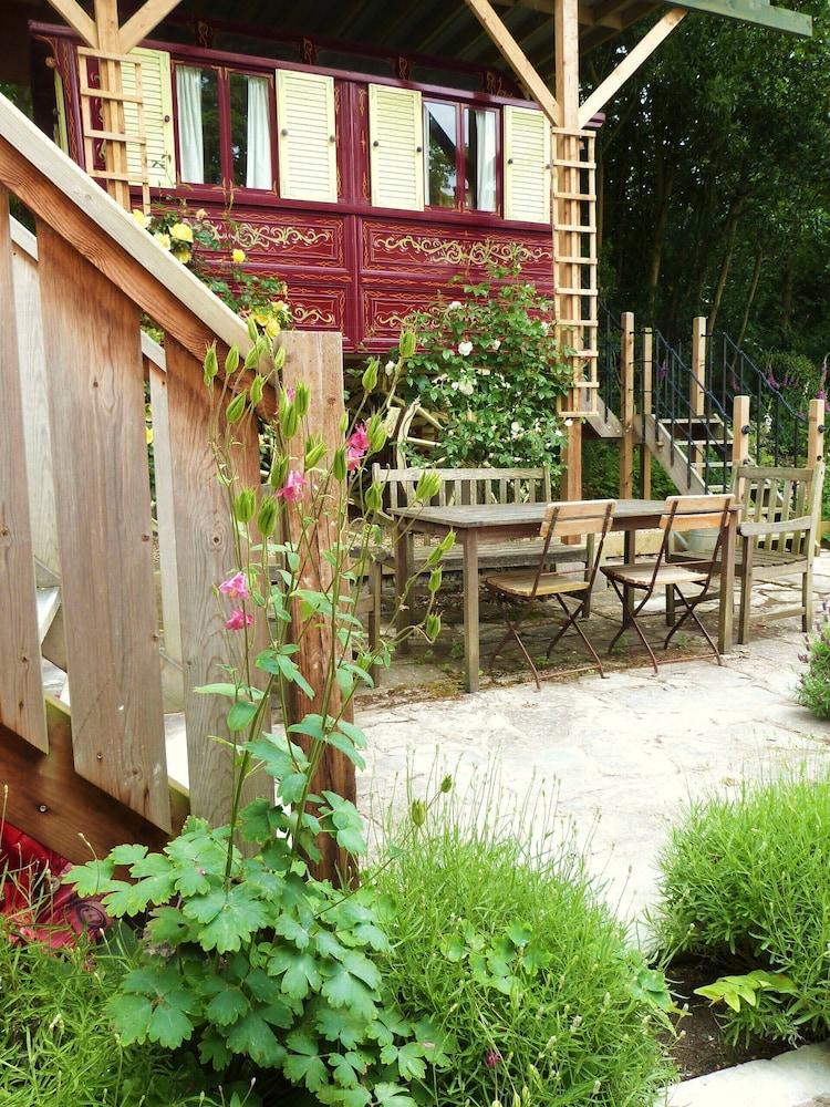 Vinegar Hill Pottery B & B