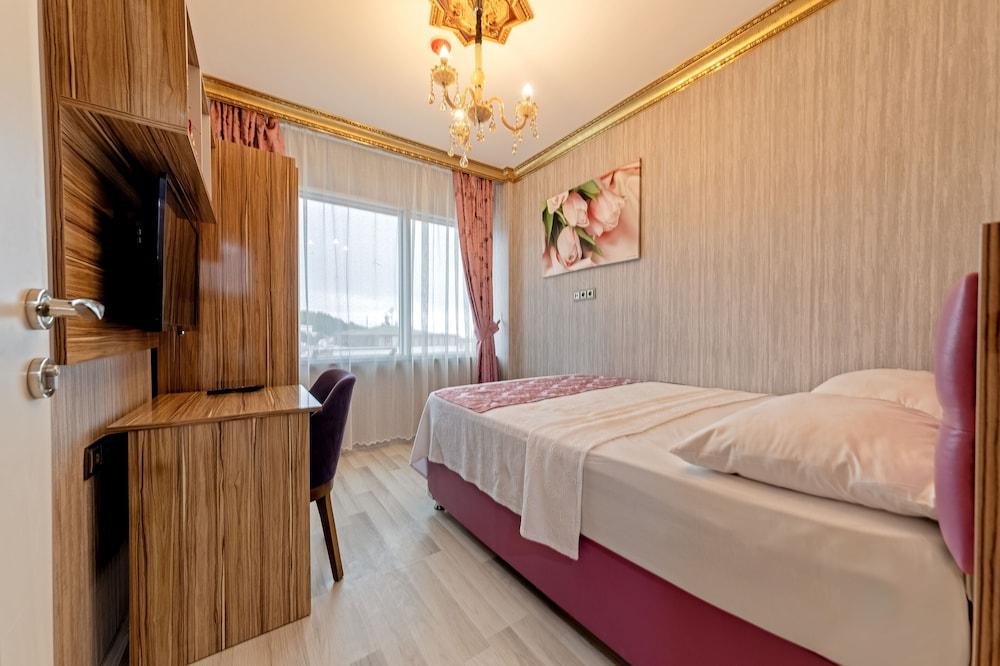 Royal Babil Suites