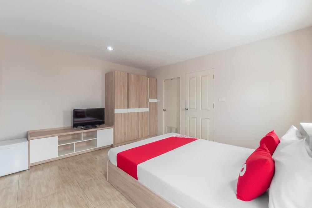 OYO 1119 Sasiprapa Apartment