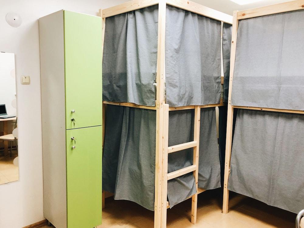 Nice Hostel Kurskaya