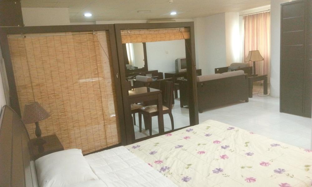 Ziyara Inn Hotel Suites