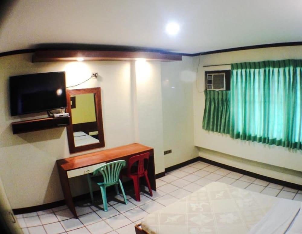 Goodnews Travellers Inn