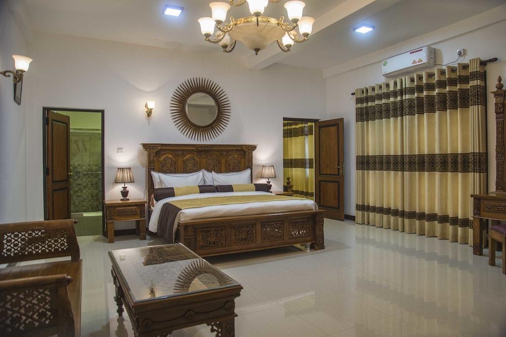 Eagle Regency Boutique Hotel