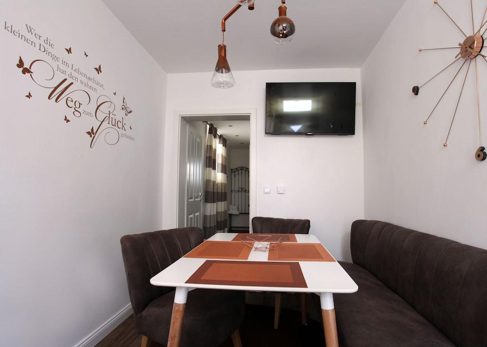 Ellena s FEWO am Uke