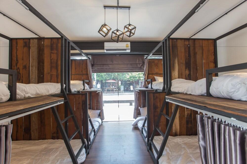 Sleep With You Hostel