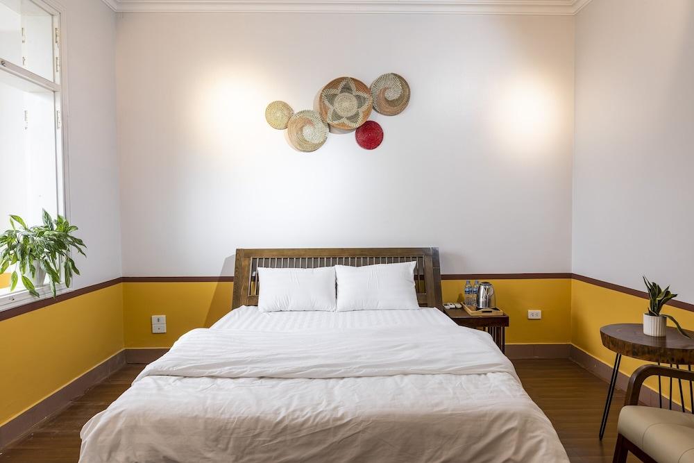 Em Am Homestay - West Lake