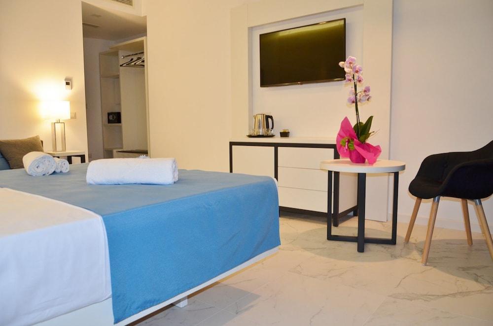 Centurio Luxury Rooms