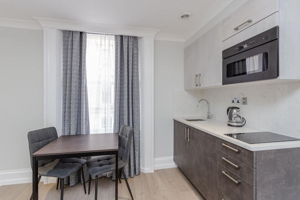 Alexander Apartments