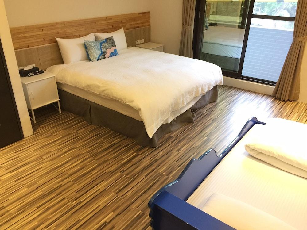 Ruo Shui Hotspring Hotel