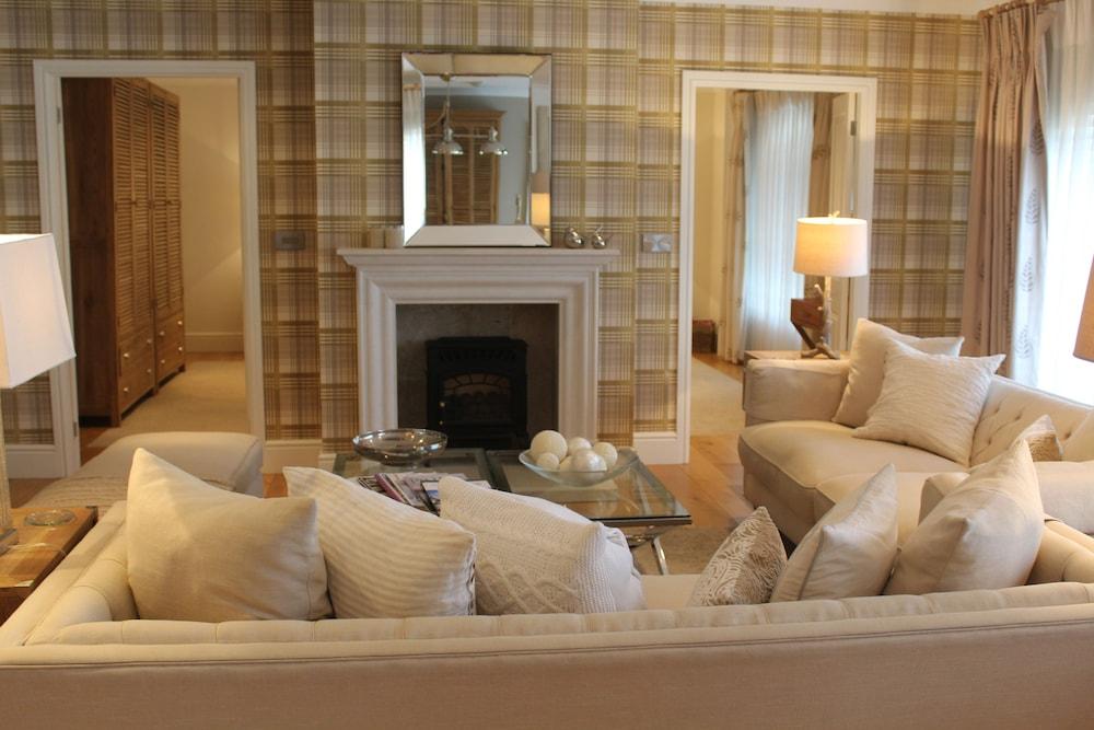 Rowton Hall Hotel and Spa