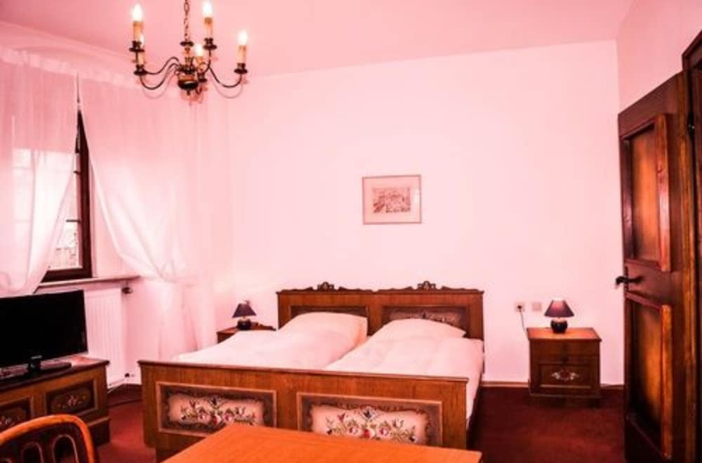 Schlosshotel Hoefingen