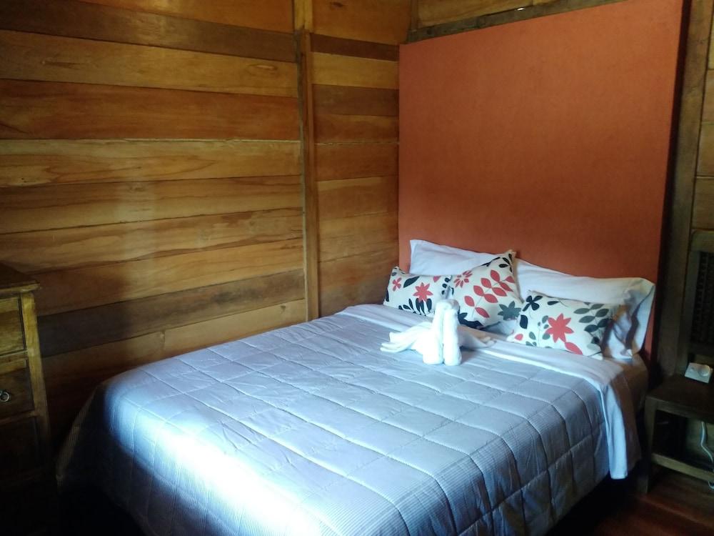 Casa L'Amore Pululahua  B&B