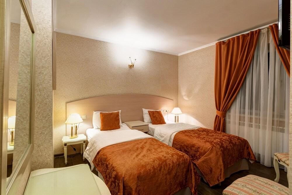 Tiara Domodedovo Guest House