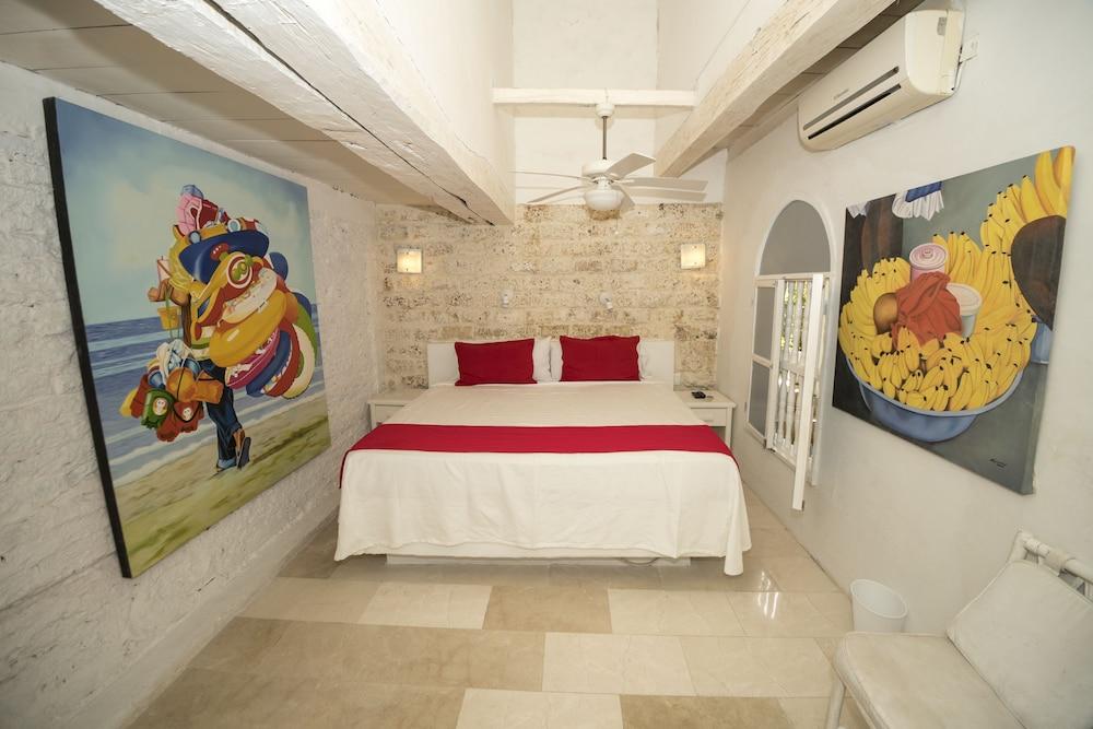 Casa Santo Domingo By Nomad Guru