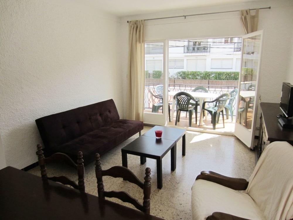 Apto Tranquilo cerca de la Playa - 1564