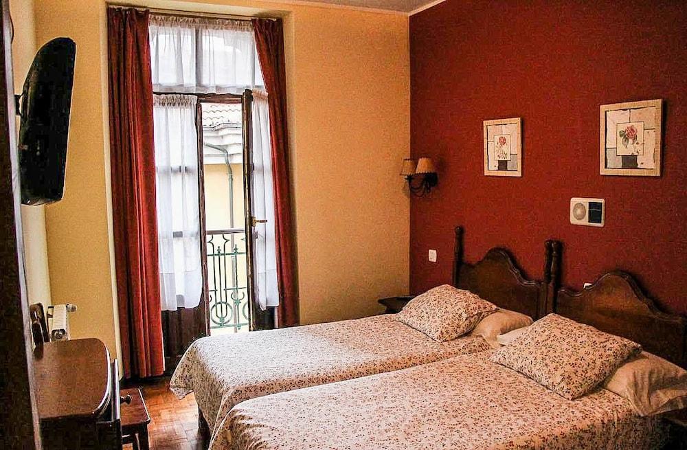 Hotel Puerto de Llanes