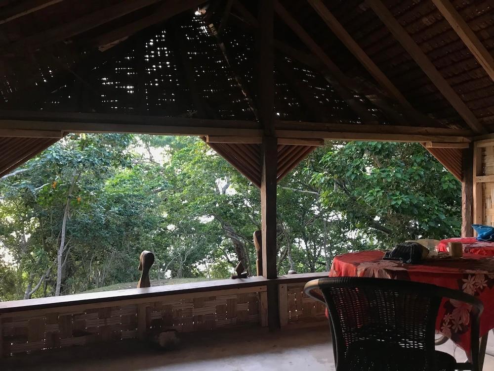 Mahun on the Lagoon Bungalows