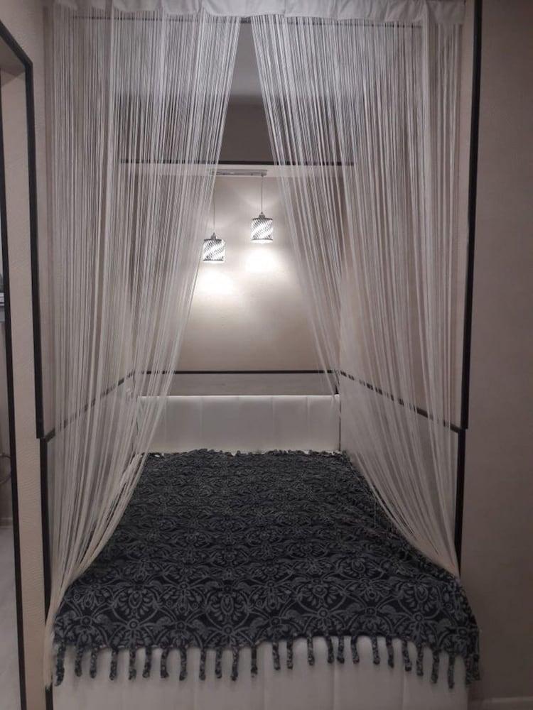 Apartment on Stanislavskogo 11-59