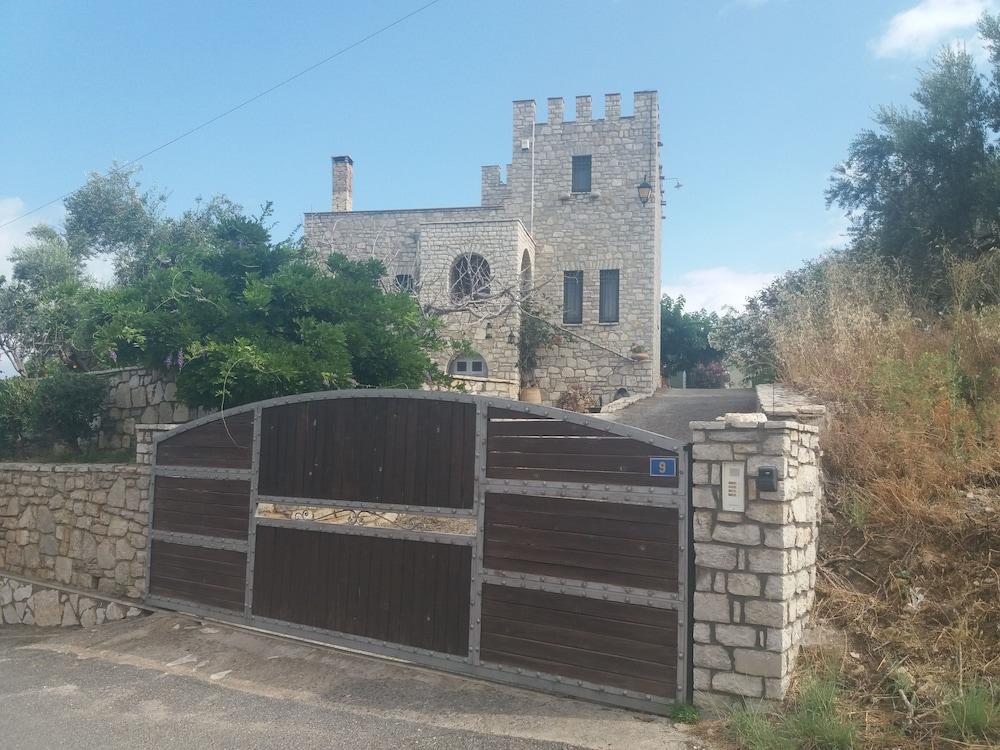 Stone Studio in Tower near Beach