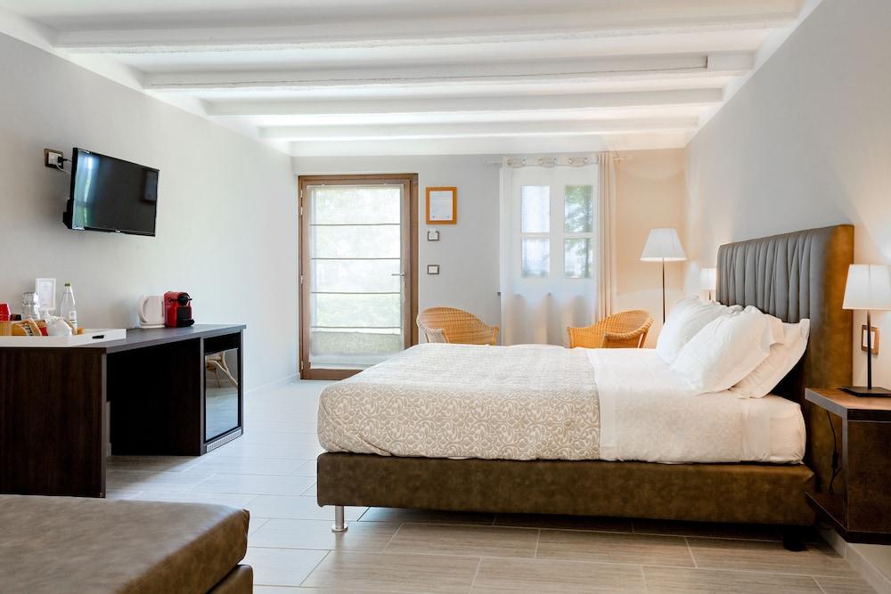 Tenuta Lamborghini Golf & Resort